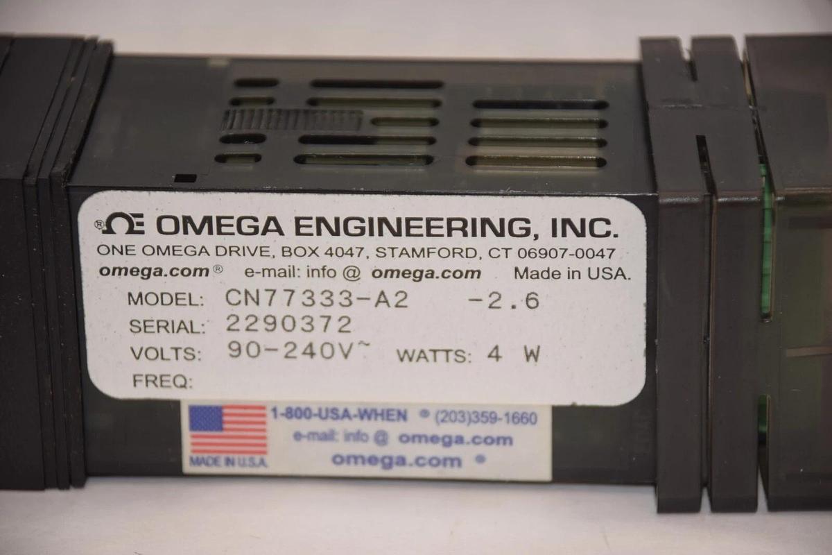 (NEW) OMEGA ENGINEERING INC. CN77333-A2 -2.6 4Watt 90-240V Micromega Controller