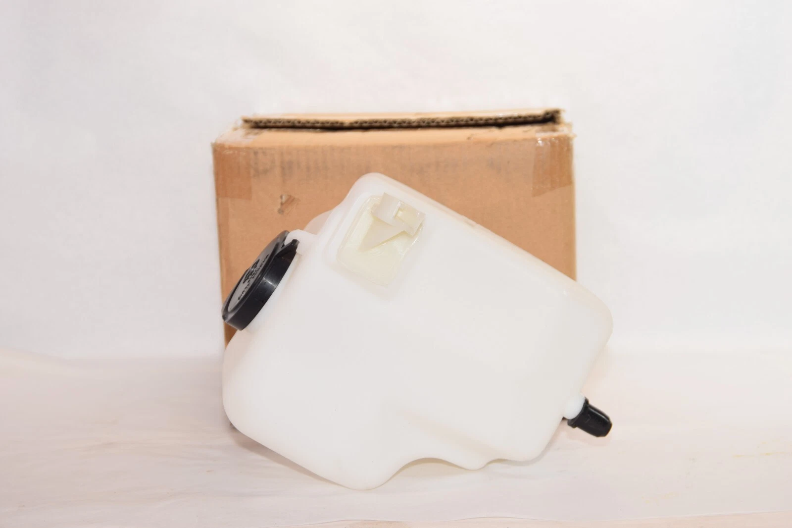 (NEW) DORMAN 603-400 603400 Coolant Reservoir