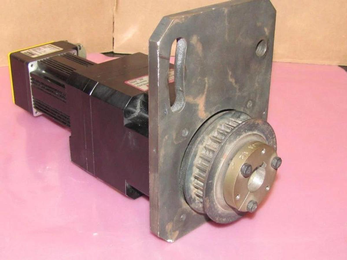 Used Bayside gearhead PG90-030 Parker compumotor SM23AE-NTQN
