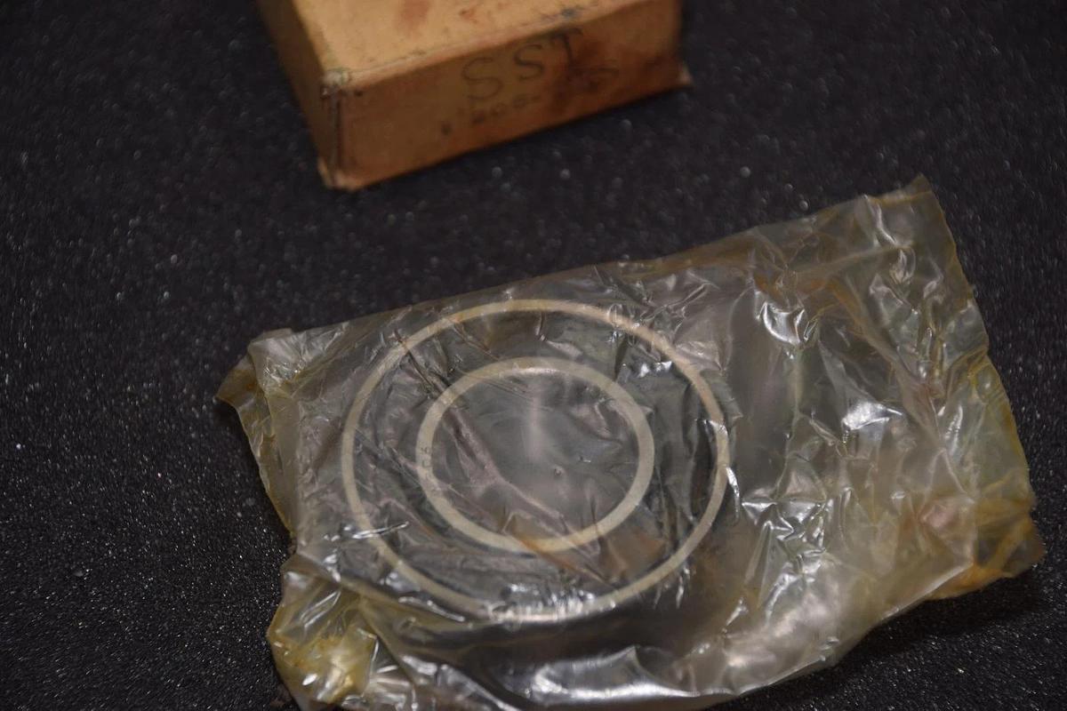 SST W205-2RS SINGLE ROW BALL BEARING NEW