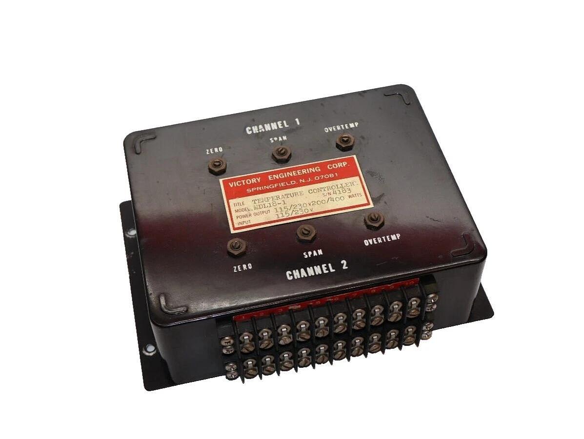 Used VICTORY ENGINEERING CORP. MDL18-1 115/230V 200/400W Temperature Controller