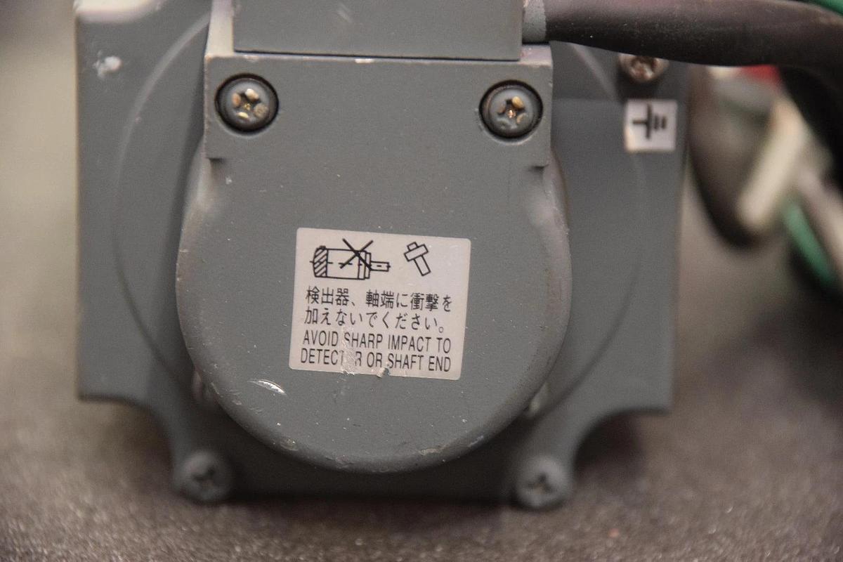 Used MITSUBISHI HA-FH33B AC SERVO MOTOR