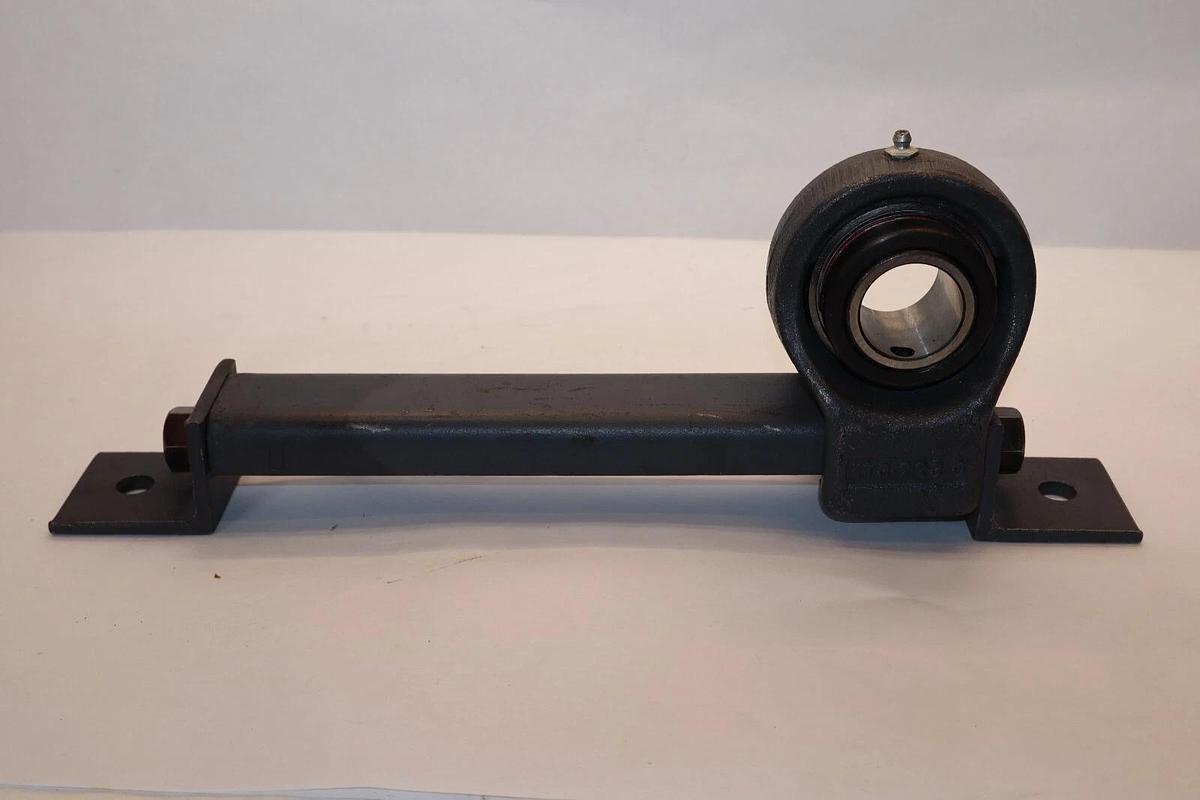 LINK-BELT Take Up NT3-U223H-9 1-7/16" NT3-223 Takeup 2-Bolt Bearing Assembly NEW