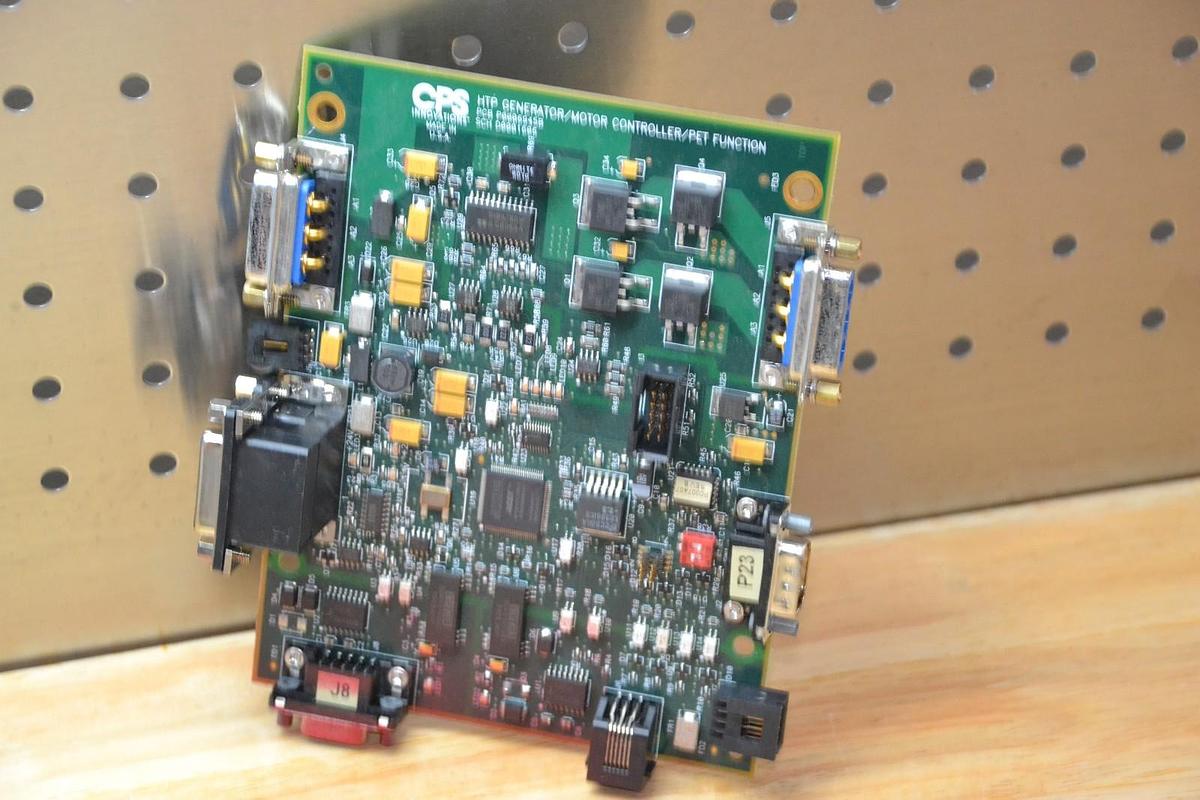 Used SIEMENS CPS  HTP GENERATOR/MOTOR CONTROLLER PCB  P0006945B P0006946 SCH D0001606