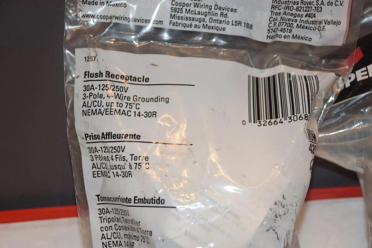 NEW (LOT OF 2) COOPER 1257 30A 125/250V 3P 4 W GROUNDING DRYER FLUSH RECEPTACLE