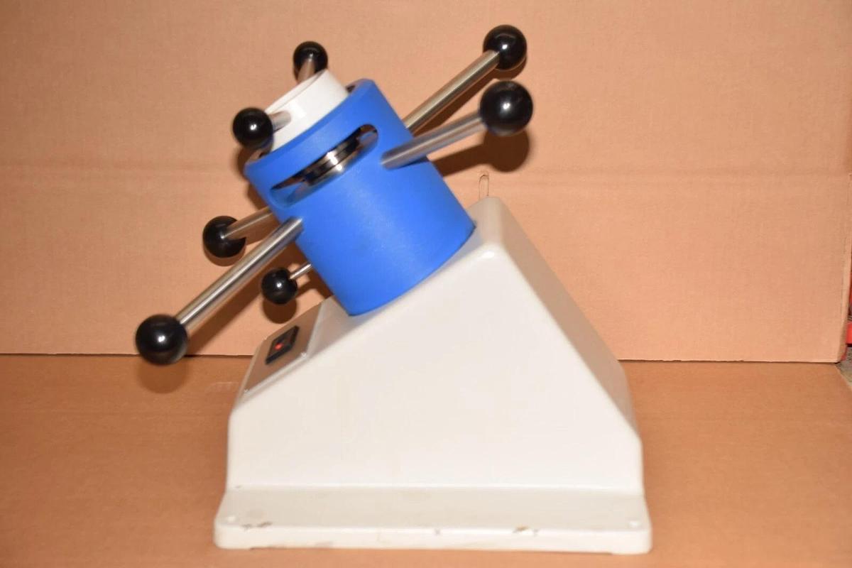 Used ERICHSEN 200 Lacquer Paint & Testing Machine *Crack*