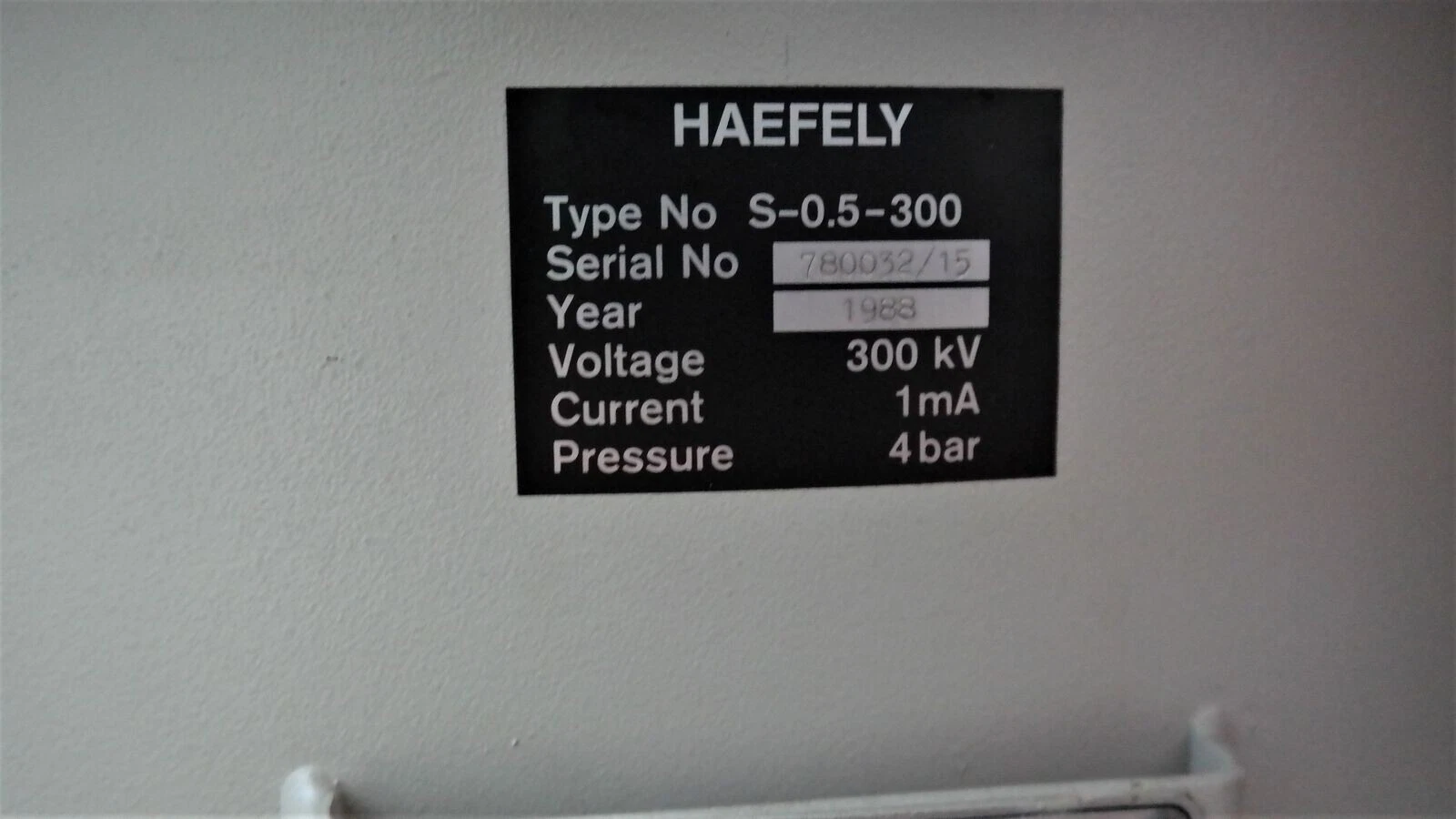 Used Steinemann 4035 Haefely S-0.5-300 300kv 1mA 4bar EMC Electron Microscope KMGM