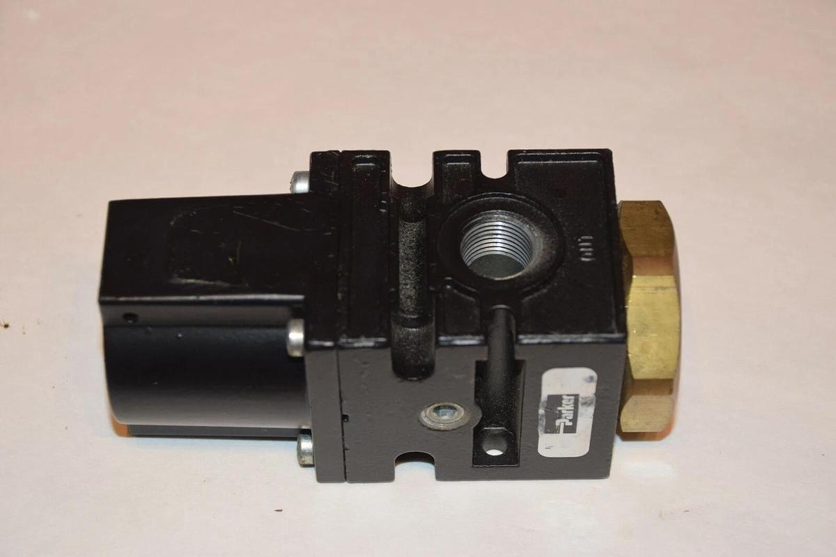 NEW PARKER PHSSA75-03 0012 VALVE