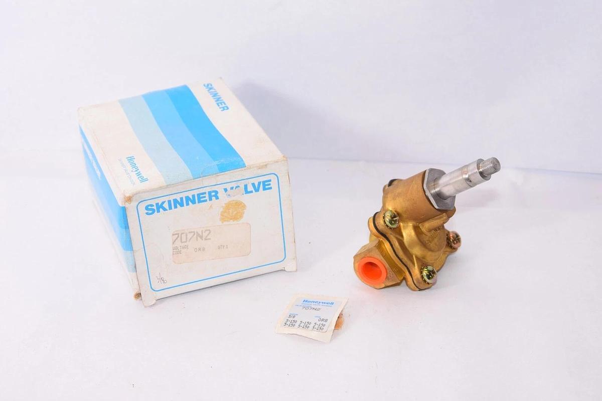 (NEW) HONEYWELL / SKINNER 707N2 5/8 Orifice Valve