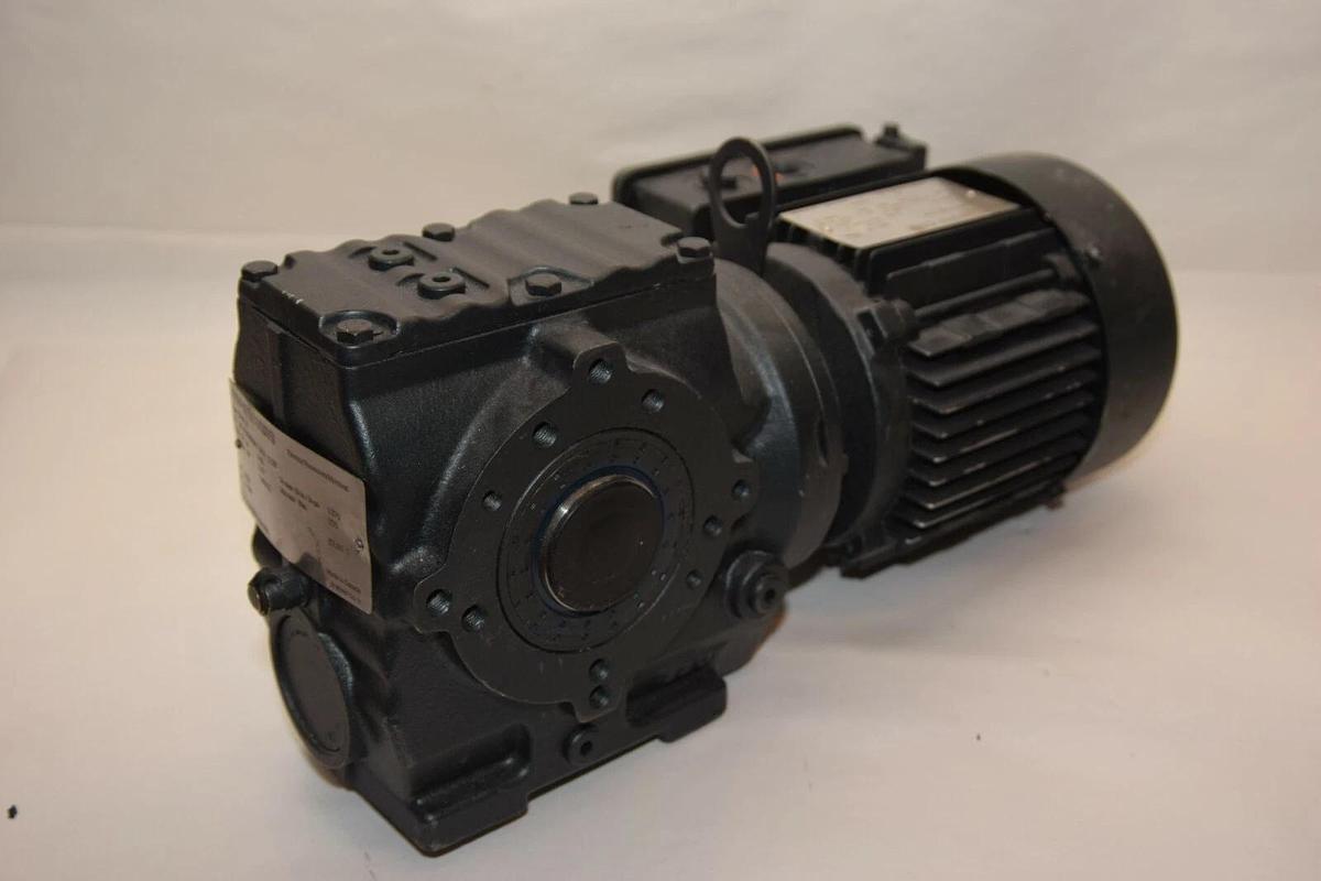 Sew Eurodrive Gearbox w/ Motor SA47/A 80.1550884901.0001.12.20 63.80:1 NEW