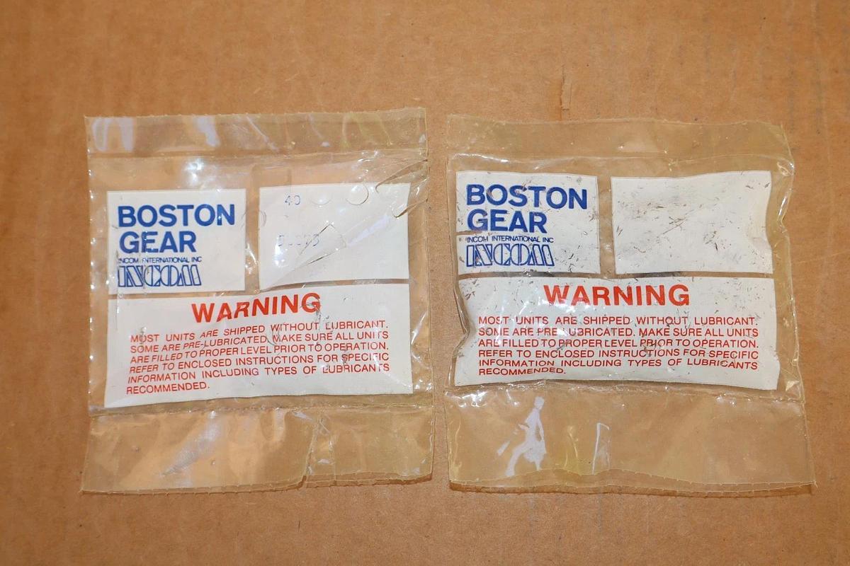 Boston Gear Box Speed Reducer F221S-4-K5 F221S4K5 001 .75hp 1750rpm USA *NOS*
