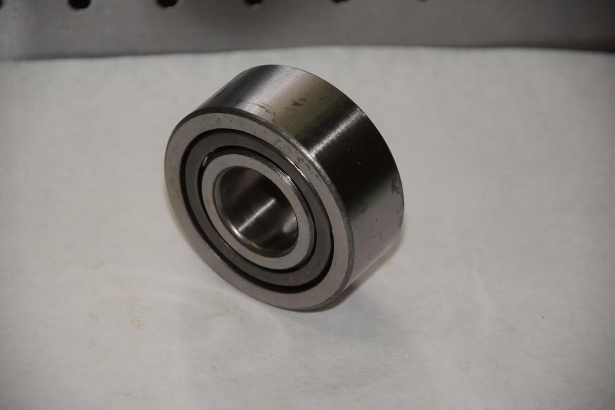 SKF 5305 BEARING NEW