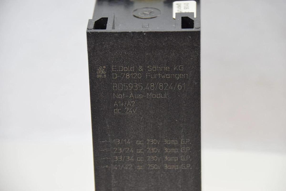 Used DOLD BD5935 Safety Relay