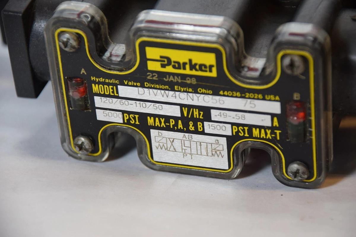 (NEW) PARKER D61VW3C4NYC56 75 With D1VW4CNYC56 75 Directional Control Valve
