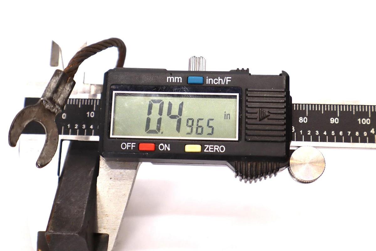 Chapin Speer E25 1-49/200" x 1/2" , 1.2450" x 0.4965" Carbon Brush (New)