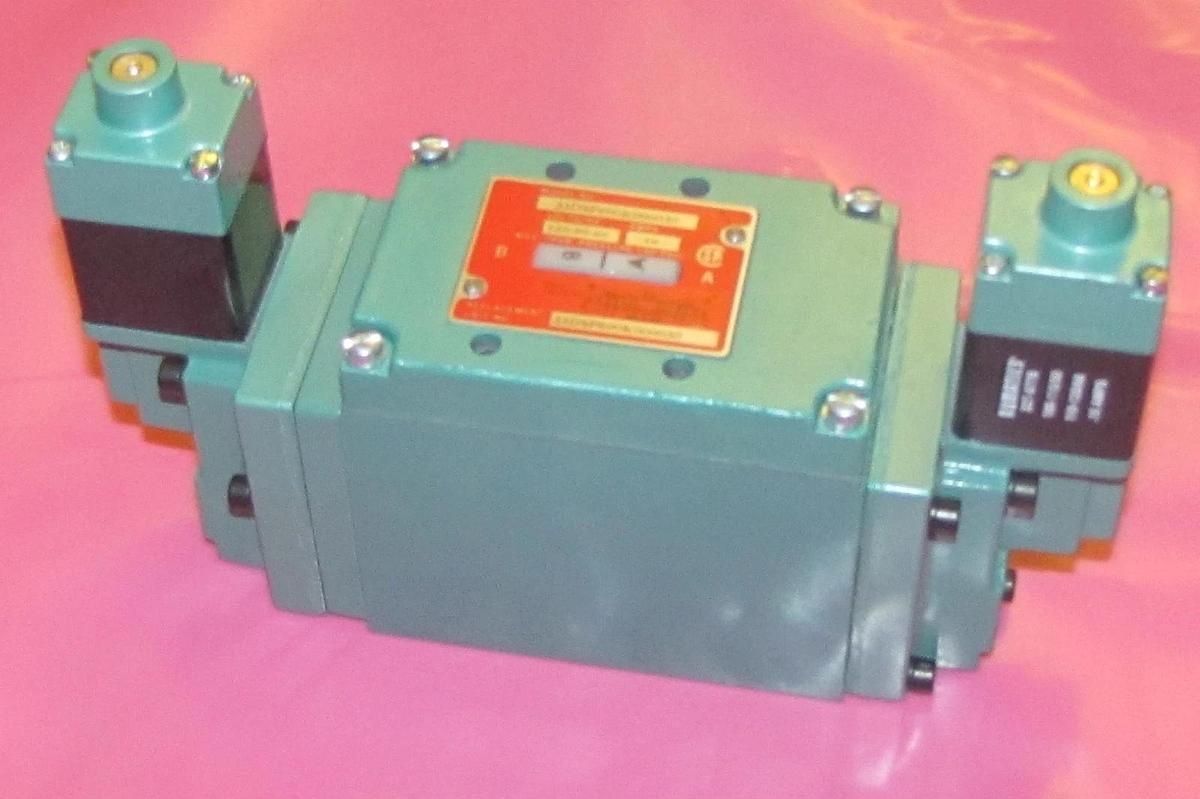 NUMATICS VALVE 33DSP600K000030 33DSP6 K000030 33DSP6K000030 120v 150psi NEW