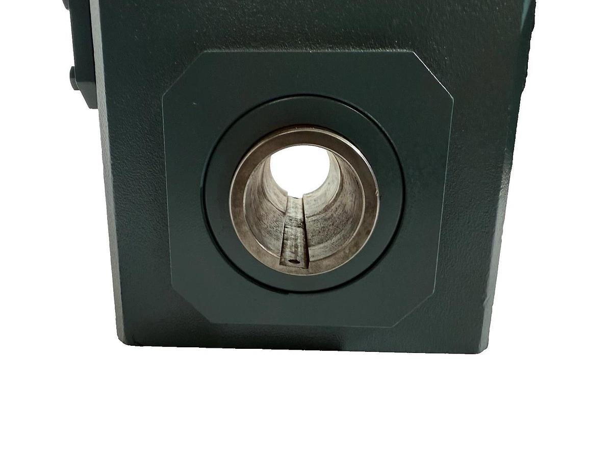 GROVE GEAR FHMQ230-2 FLEXALINE WORM SPEED REDUCER 15:1 FHMQ2302 (New)