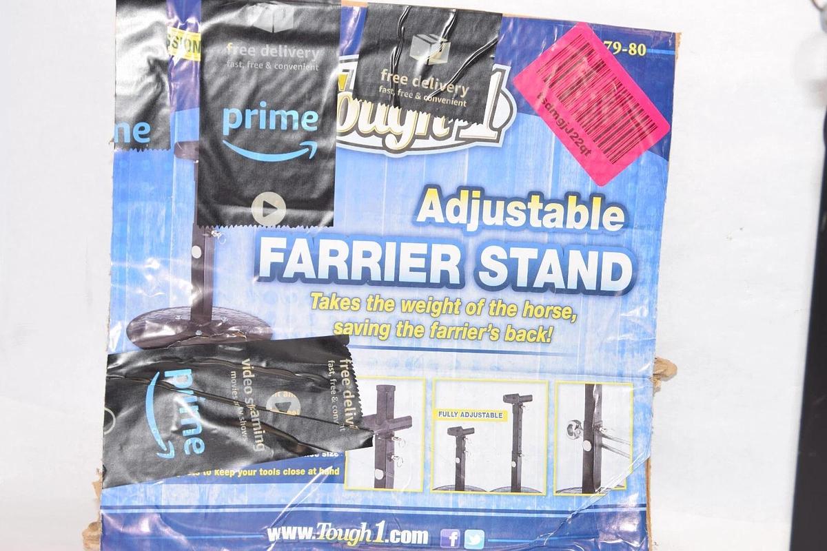 TOUGH 1 79-80-0-0 Adjustable Farrier Stand