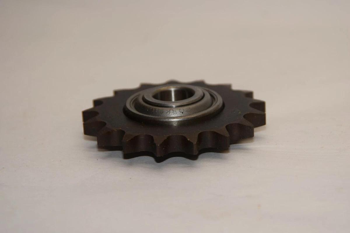 (NEW) MCMASTER-CARR 40BB17H x .640 17 Teeth Idler Sprocket