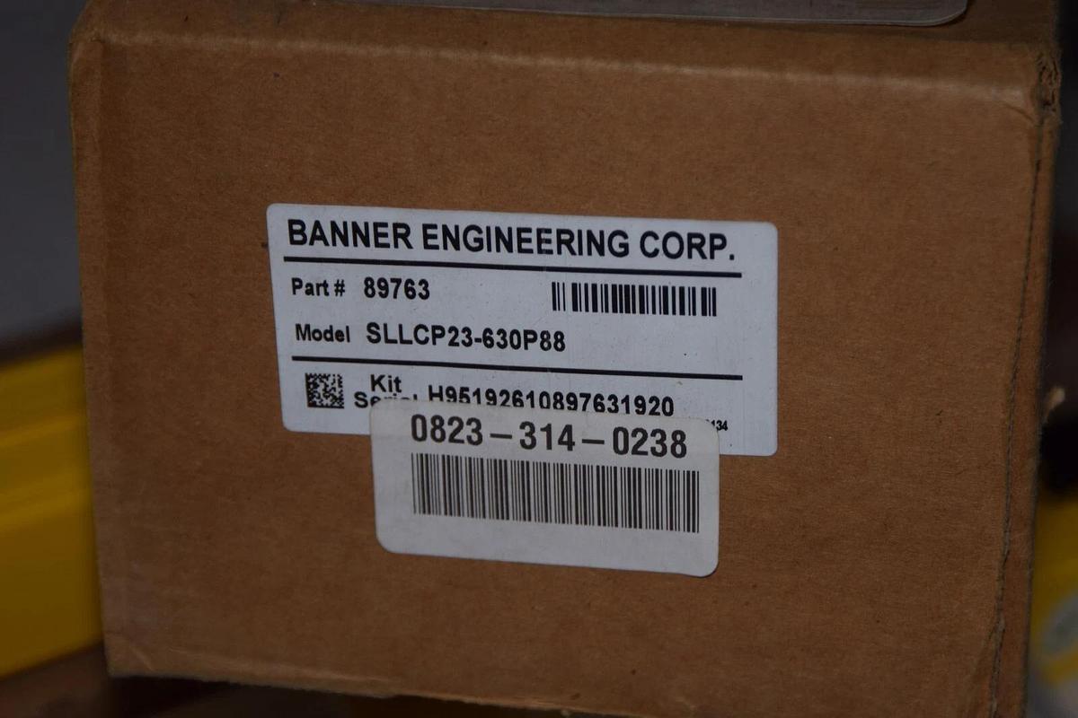 BANNER SLLCP23-630P88 Emitter/Receiver EZ Screen Light Curtain 630mm .1-12m *NEW