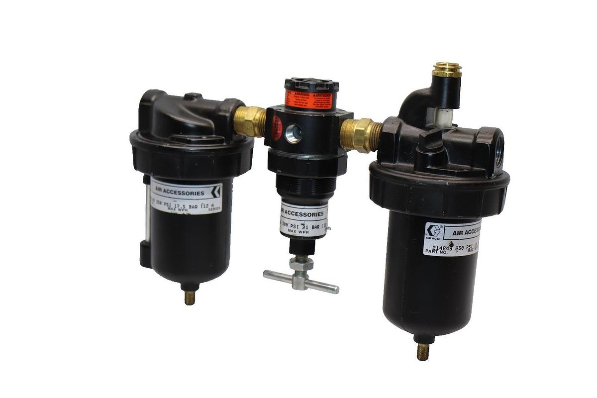 Graco 106149 , 104266 , 214848 Air Filter Dryer Regulator Oiler Combo Unit (New)
