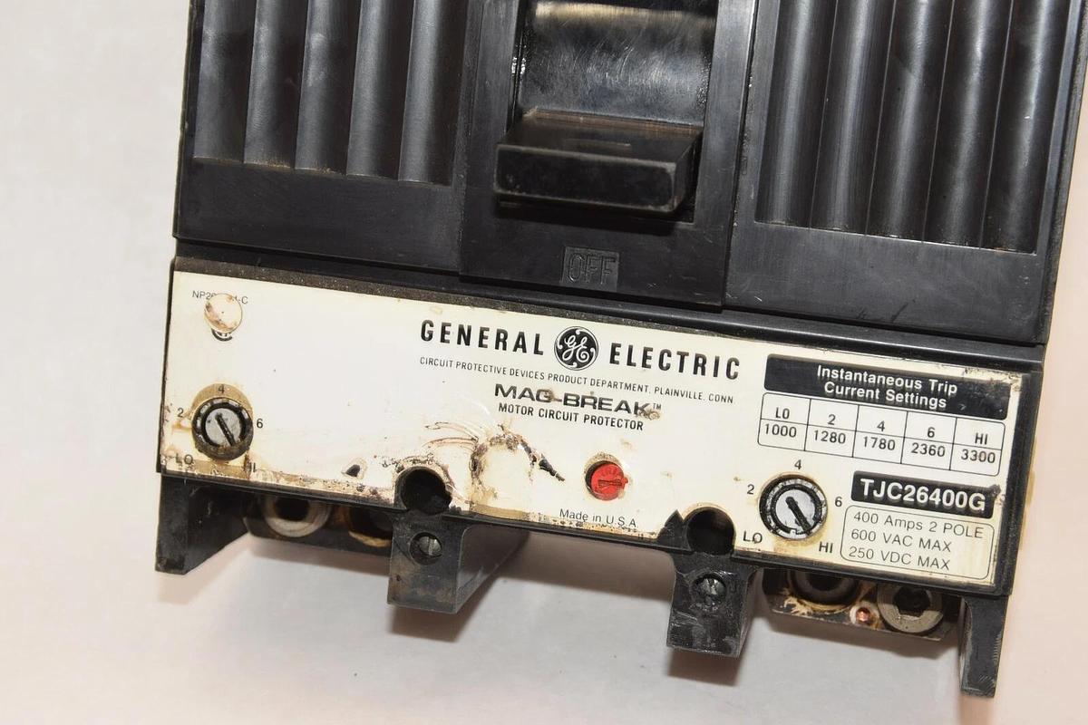 Used GENERAL ELECTRIC TJC26400G 400A 400 Amp 2P 600Vac Circuit Breaker