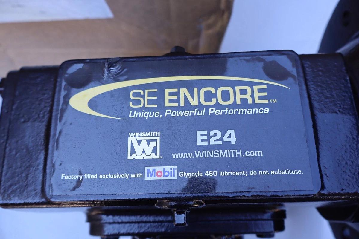 Winsmith Gear Box Speed Reducer SE Encore E24 MDNS 5:1 L E24MDNS43000A8 NOS