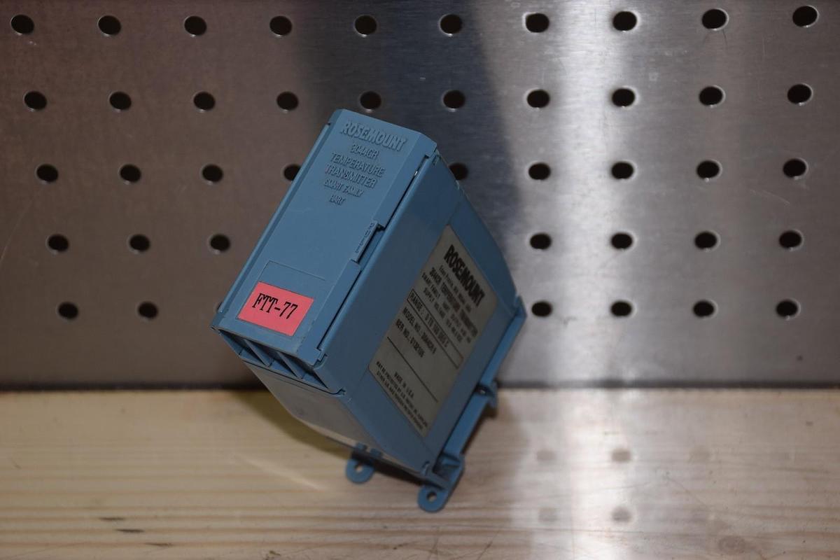 Used ROSEMOUNT 3044CR9 0-100 DEG TEMPERATURE TRANSMITTER