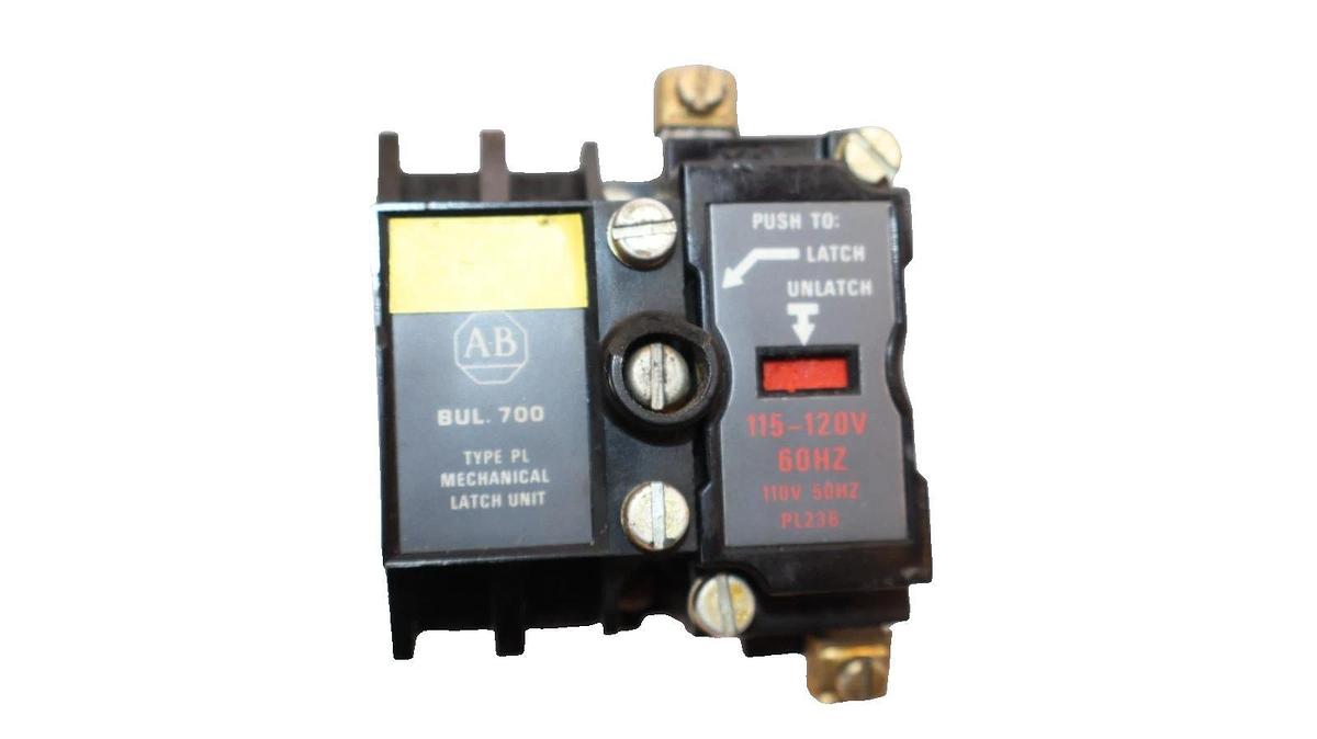 Used Allen Bradley Relay 700-PLLA1 Mechanical Latch Unit 700-P400A1 60A Coil: 120V