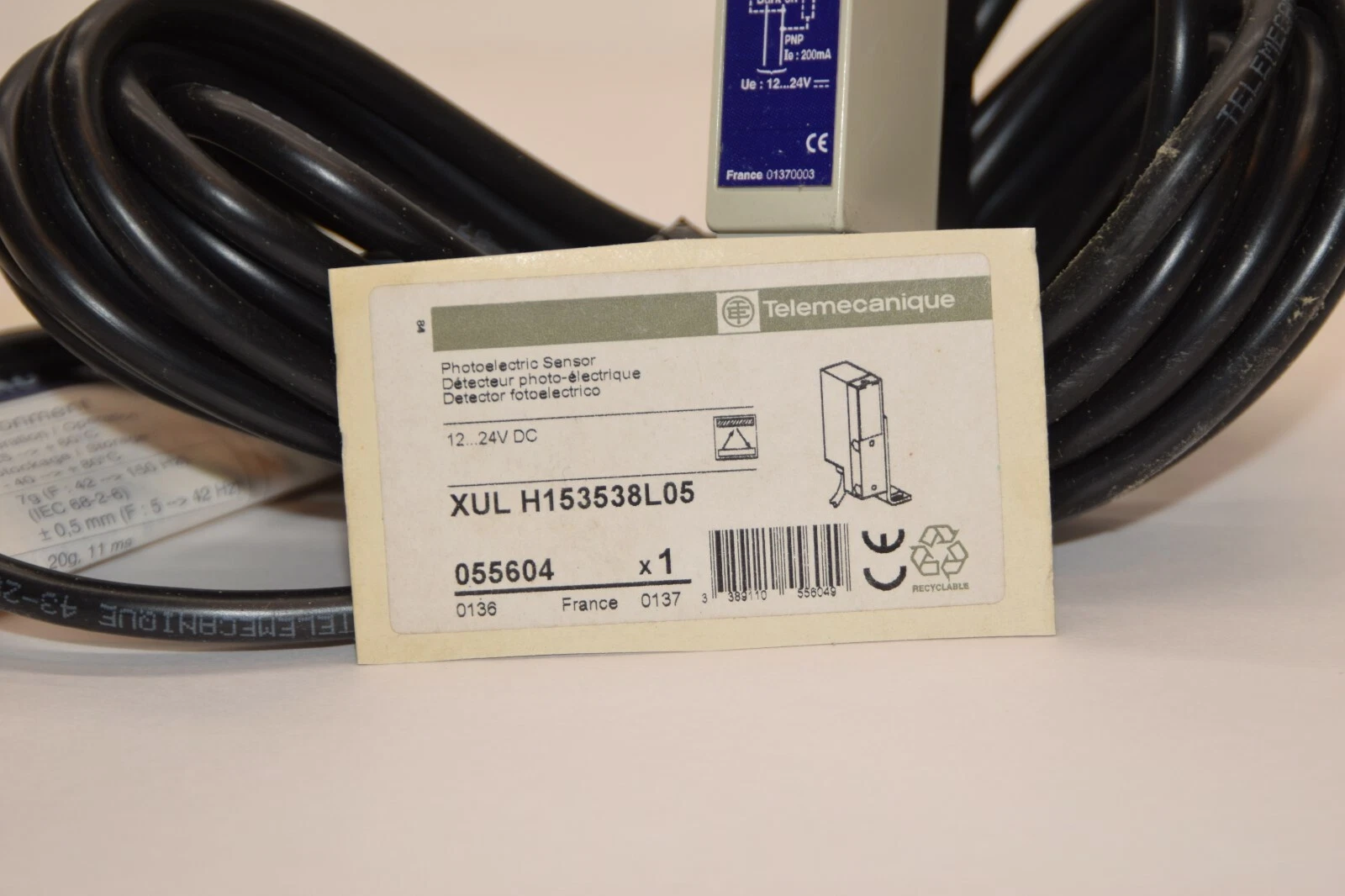 (NEW) TELEMECANIQUE XUL-H153538L05 XULH153538L05 12-24V Photoelectric Sensor