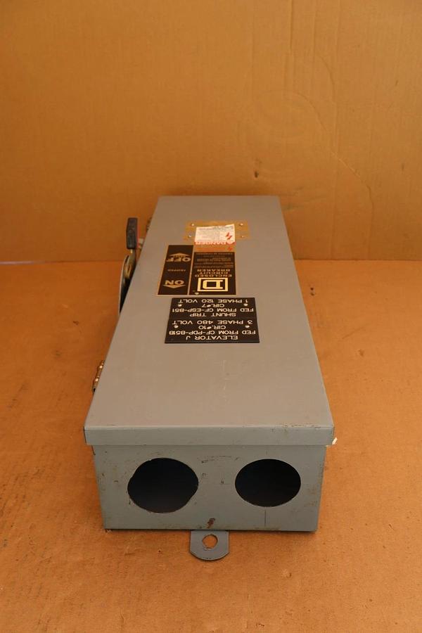 Used Square D Enclosed Circuit Breaker KA225AWK w/ Breaker KHL361251021 125A 125 Amp
