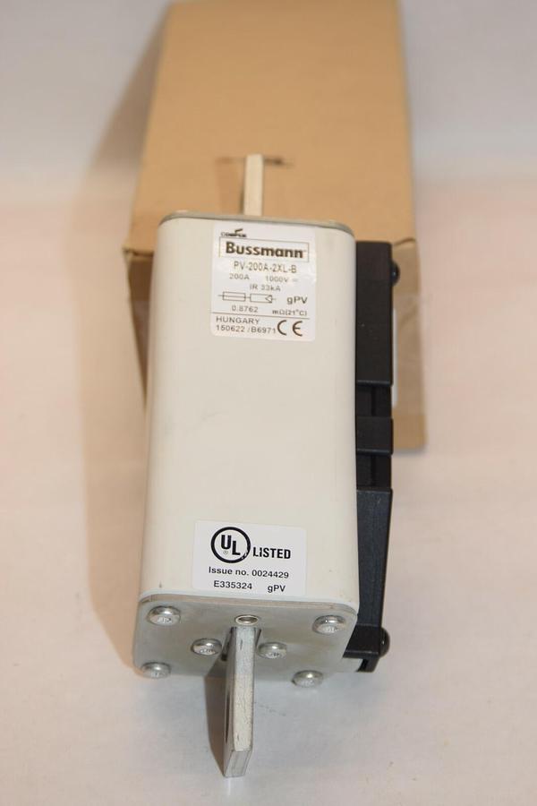 (NEW) BUSSMANN PV-200A-2XL-B 200A 1000V 33kA Bolt-In Fuse