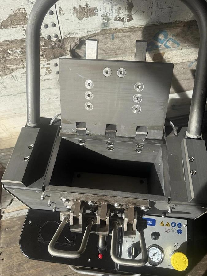 Used Cold Jet i3 Dry Ice Block Press