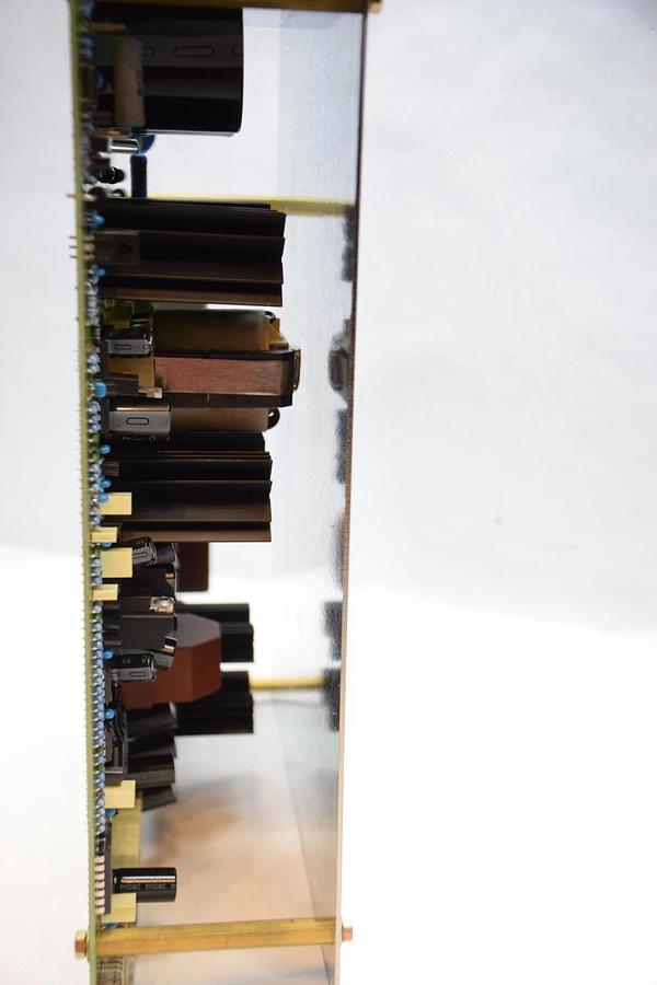 (NEW) Merlin Gerin ALEZ_US 6739904 , 1293 94V-0 Sriz PC Board