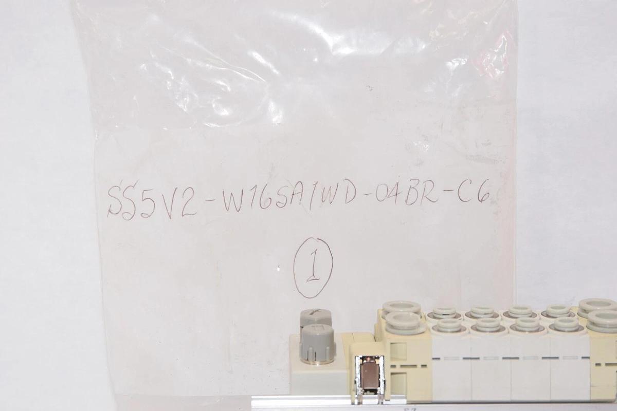 (NEW) SMC SS5V2-W16SA1WD-04BR-C6 EX500-S001(NPN) Gateway System Base Manifold