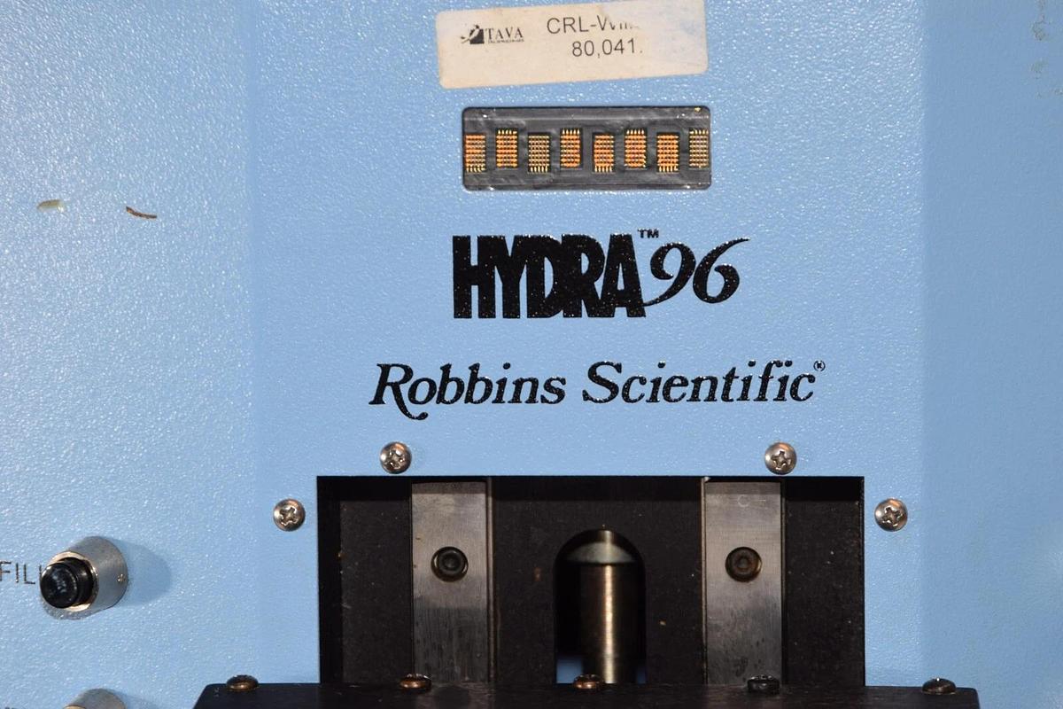Used ROBBINS SCIENTIFIC Hydra96 115V 60H 240W Liquid Handler System