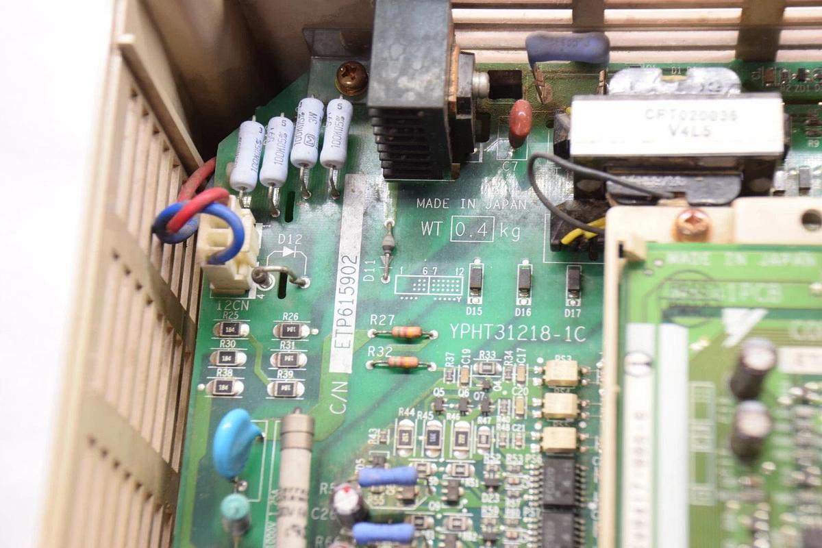 Used YASKAWA ELECTRIC CIMR-P5M5015 50151F 3Ph 500-600V 28Amp AC Drive