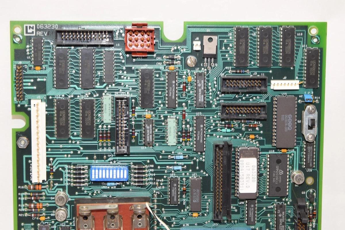 Used LEEDS & NORTHRUP 063230 Rev E CPU Board