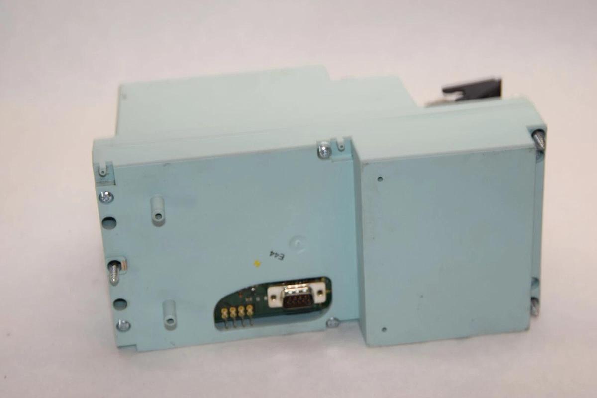 Used SIEMENS 3RK1304-5KS40-2AA3 400V 3Ph DSe-HF ET200 Pro Motor Starter *CRACK*
