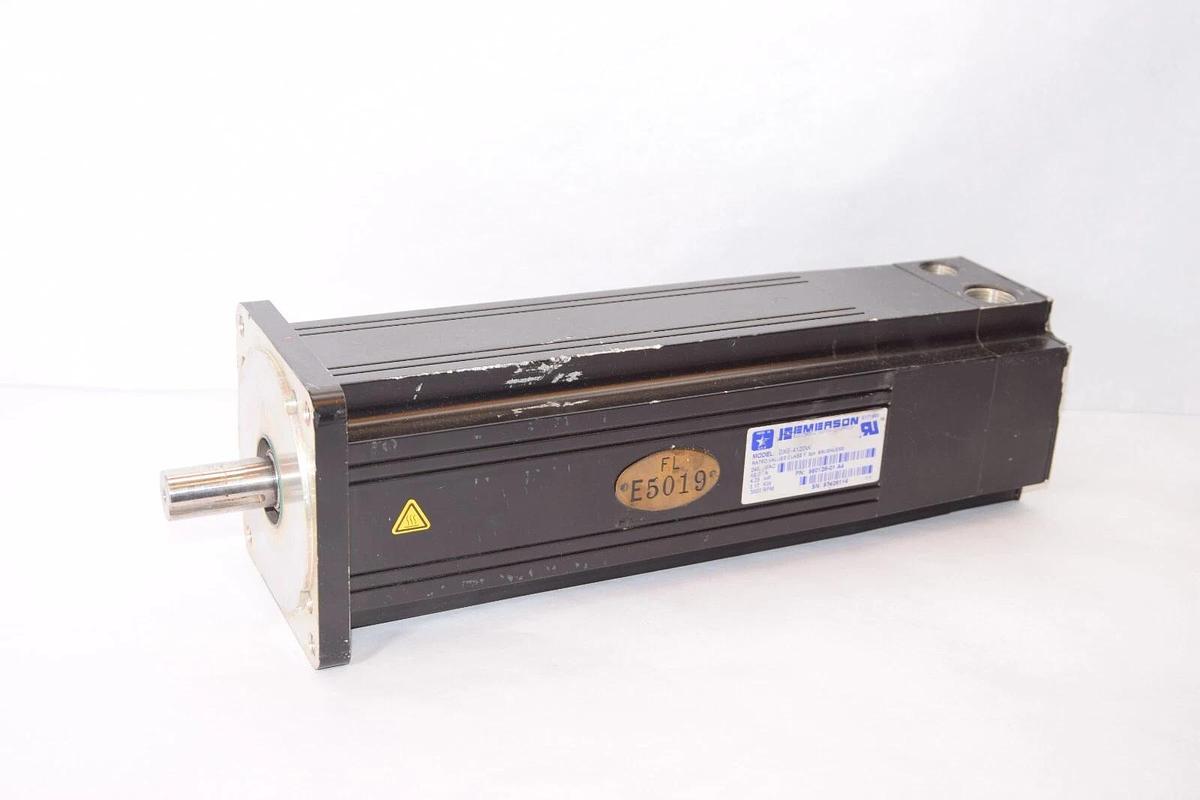 Used Emerson CONTROL TECHNIQUES DXE-4120W Servo Motor, 240V,DXE4120W, 960128-01 A4