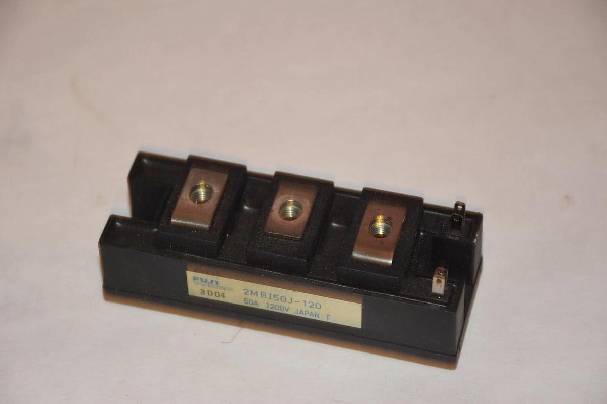 Used FUJI 2MBI50J-120 2MBI50J120 50A 1200V MODULE