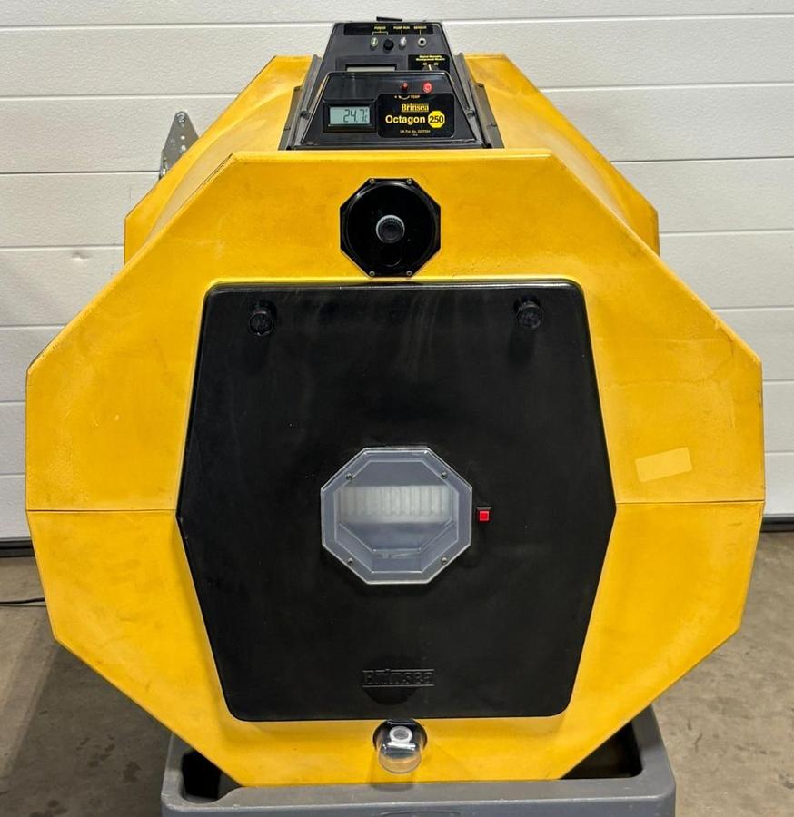 Used NVIS NVISOR E096E0HRPJX D09PHA63MCX 100-240V 20Watt 50/60Hz Video Control Unit