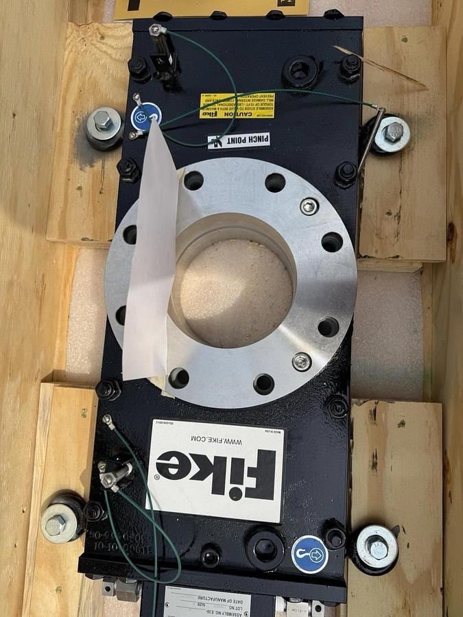 FIKE Explosion Size Sz 6 Isolation Valve E30-0555-06 E30055506 6"  (NOS)