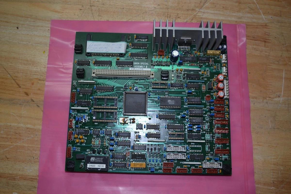 Used UNION SPECIAL Industrial Sewing Machine Card RM6438