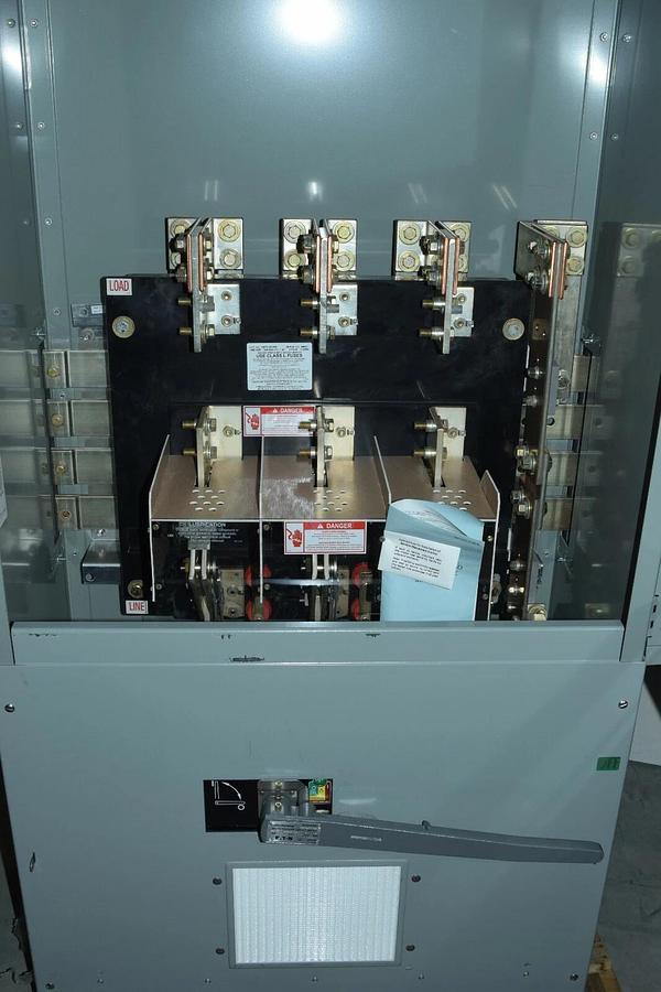 Cutler-Hammer 3BPS1600RB Bolted Pressure Contact Switch 1600A 3PH 1600 Amp 240V