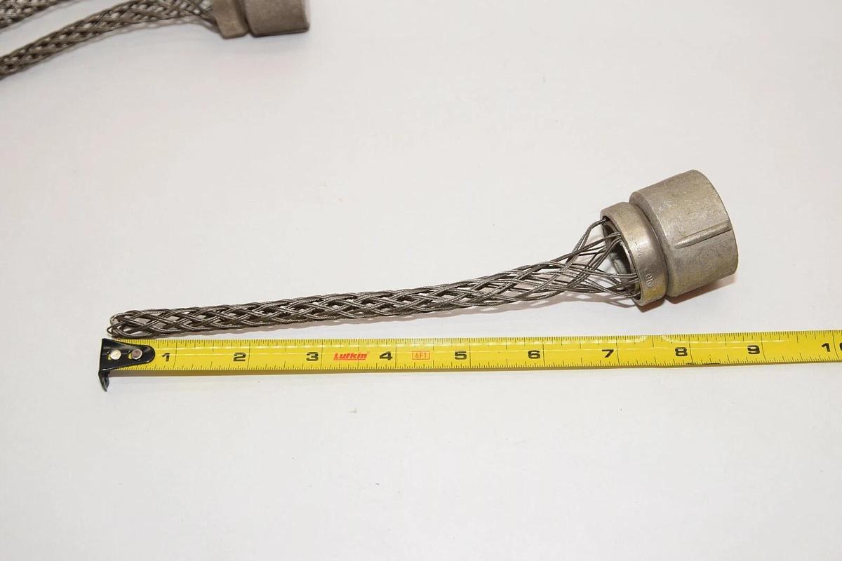 (NEW - Lot 2) ECONOMY GRIP NORWALK 1/2-5/8 1/2" App. 7" Strain Relief Grip Cord