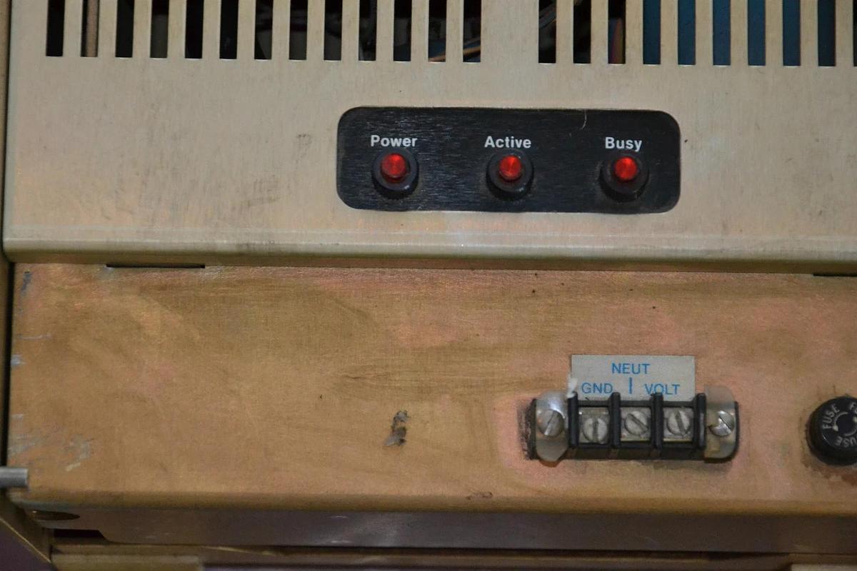 Used Gould J471 I/O Expander J471-600 J471 600 J471600 110 VAC