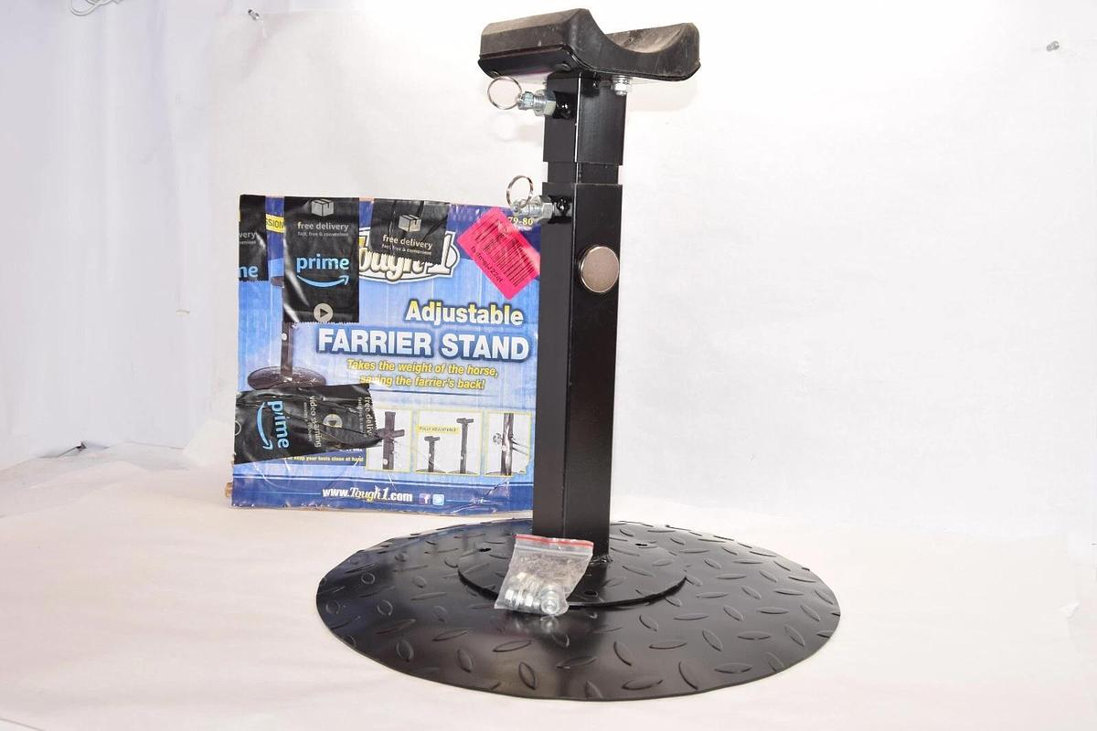 TOUGH 1 79-80-0-0 Adjustable Farrier Stand