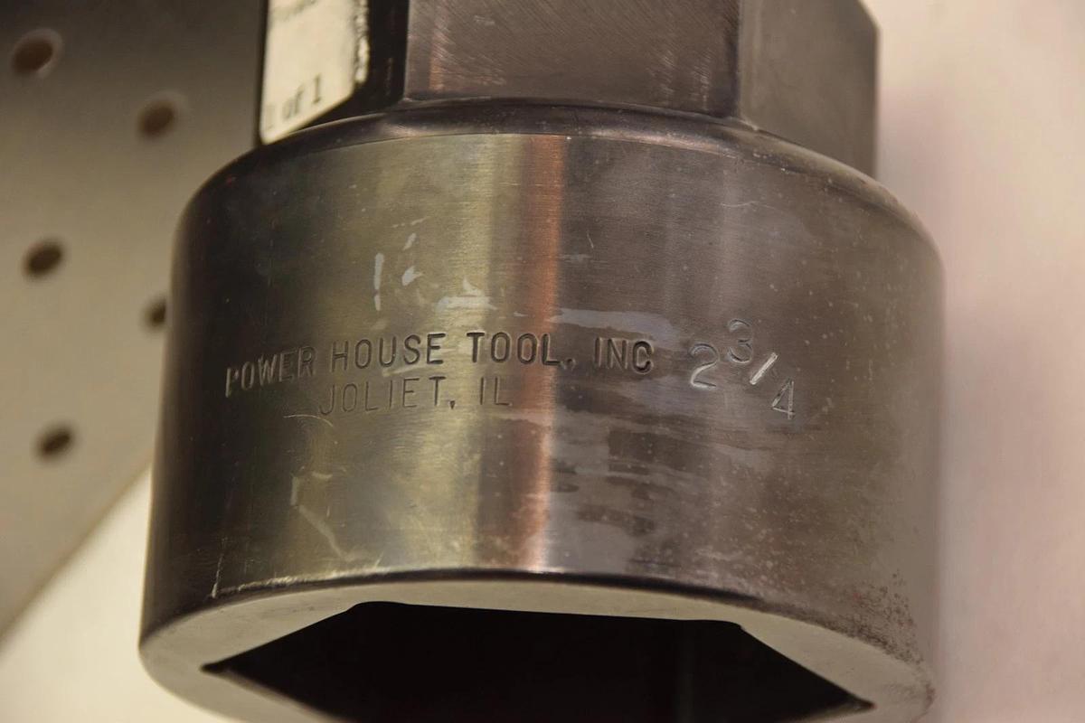 Power House Tool Inc 2-3/4" Hex Socket Threaded