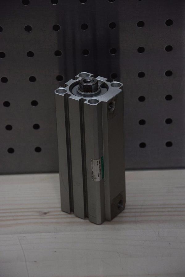 Used CKD SSD-KL-32-75 SSDKL3275 PNEUMATIC CYLINDER